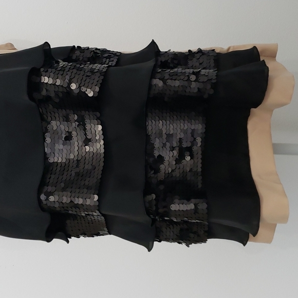 SIMPLY VERA WANG SLEEVELESS BLACK SEQUENCE TANK TOP BLOUSE, WOMEN'S: MEDIUM, $25 - Picture 3 of 7